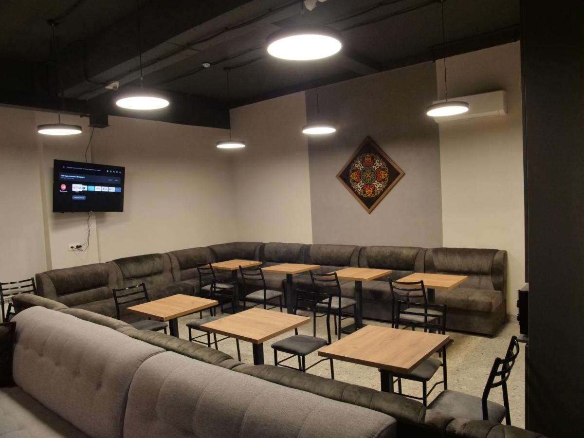 Muras Hostel Biškek Exteriér fotografie